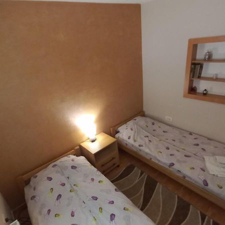 Apartman Ivona 奥夫查尔巴尼亚尼 外观 照片